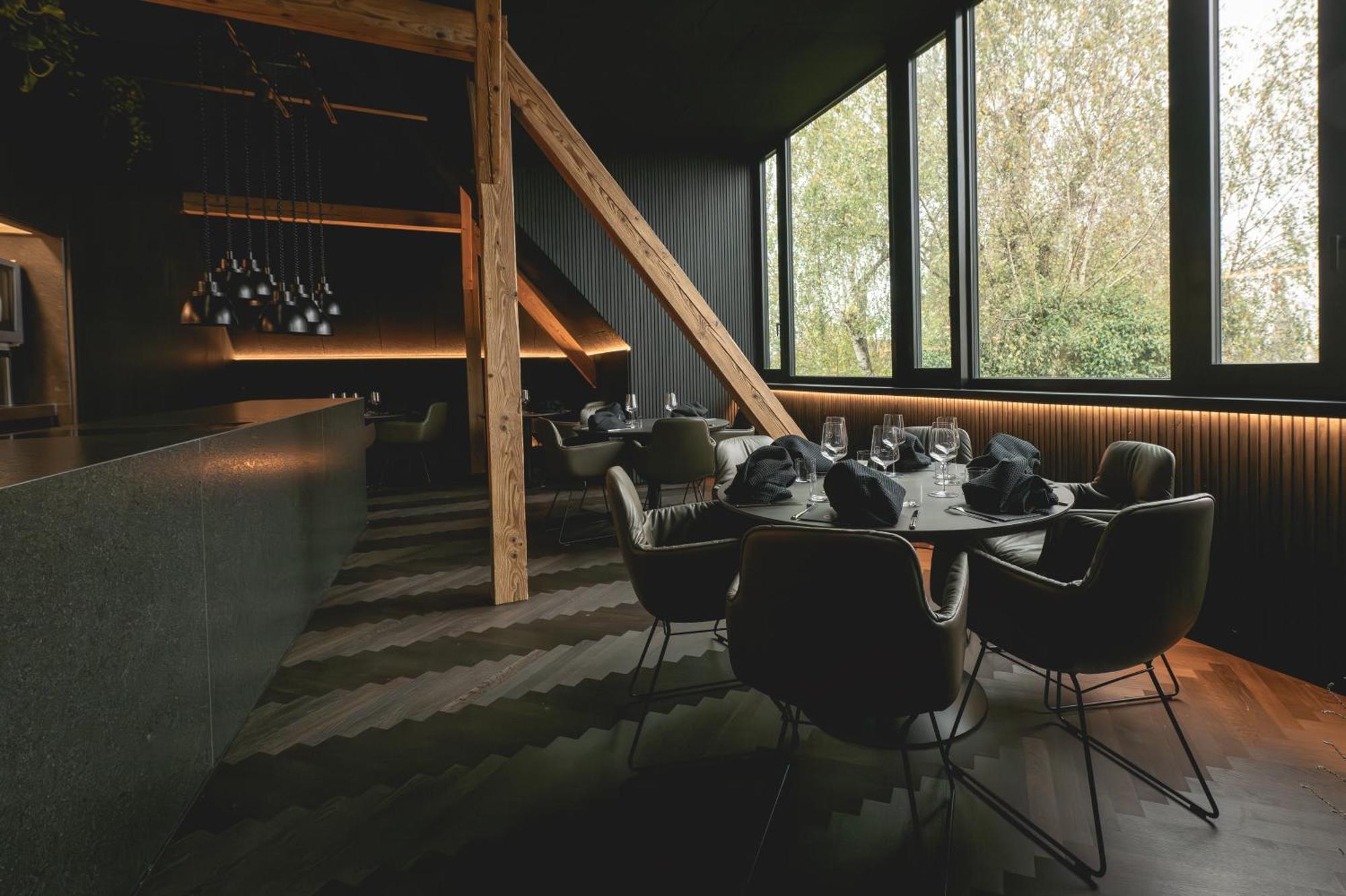 Lukas Kapeller Hotel Und Restaurant Штайр Экстерьер фото